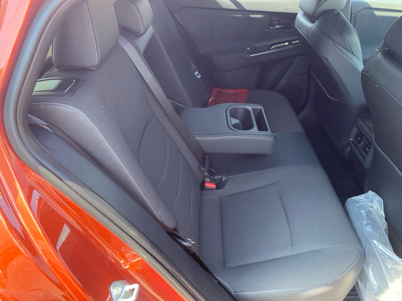 2026 Toyota C-HR SE - Photo 17