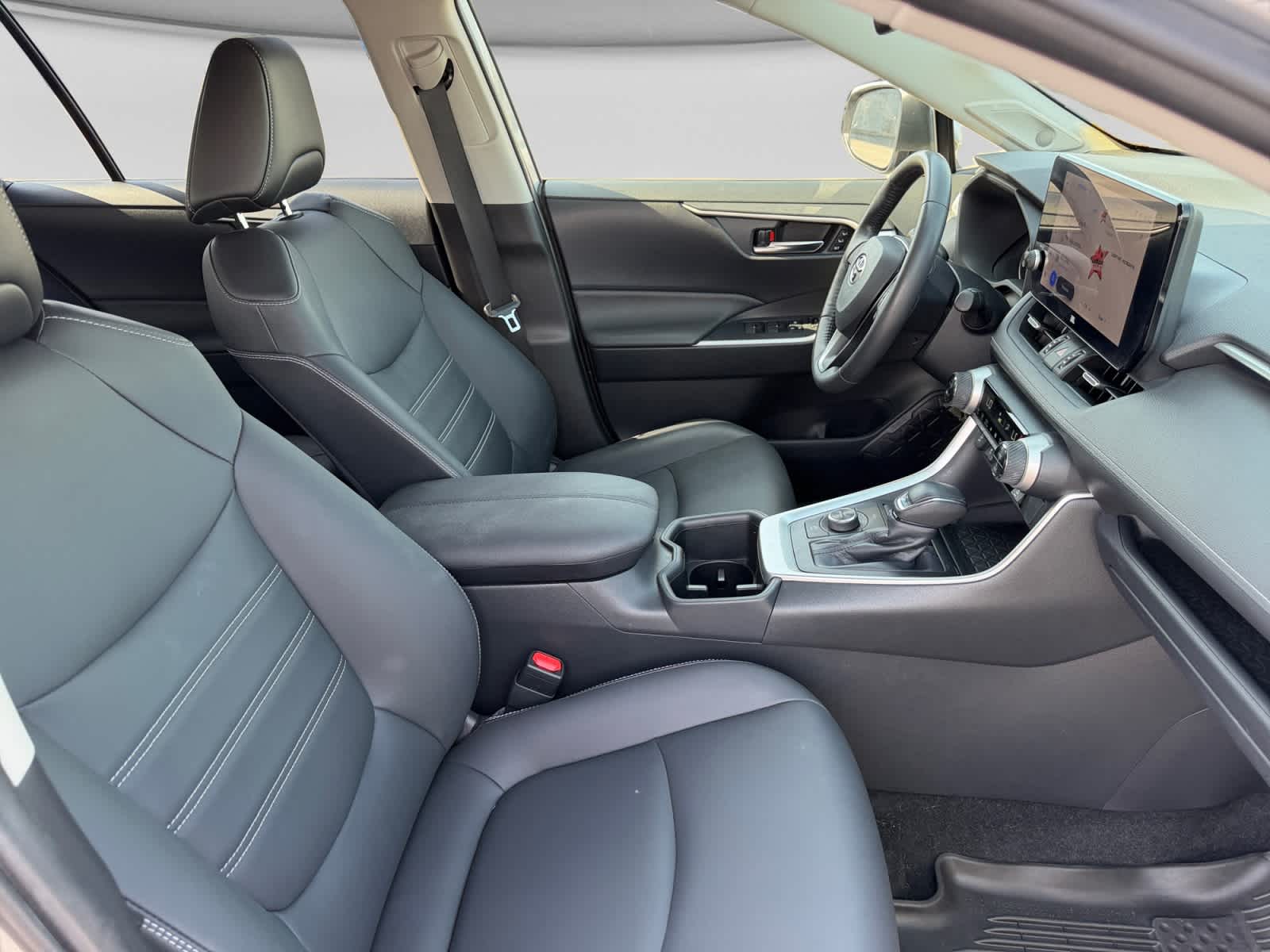 Used 2024 Toyota RAV4 SUV
