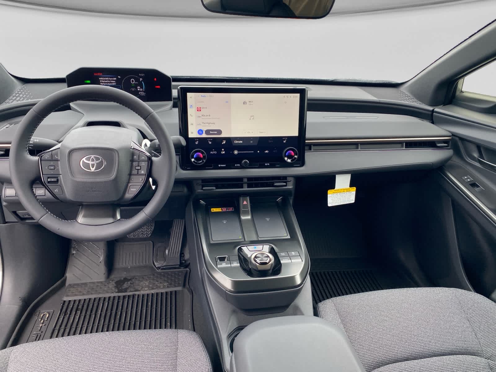 2026 Toyota bZ XLE - Photo 15