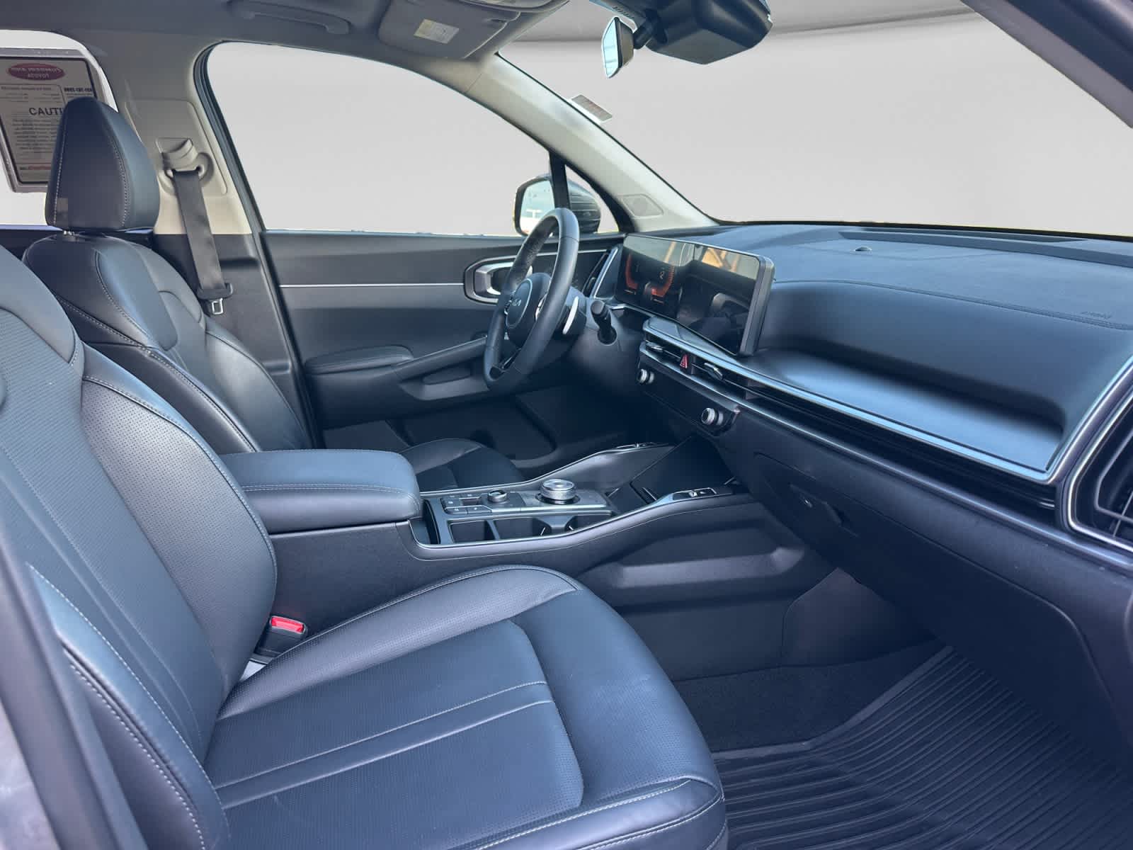 Used 2025 Kia Sorento Hybrid SUV