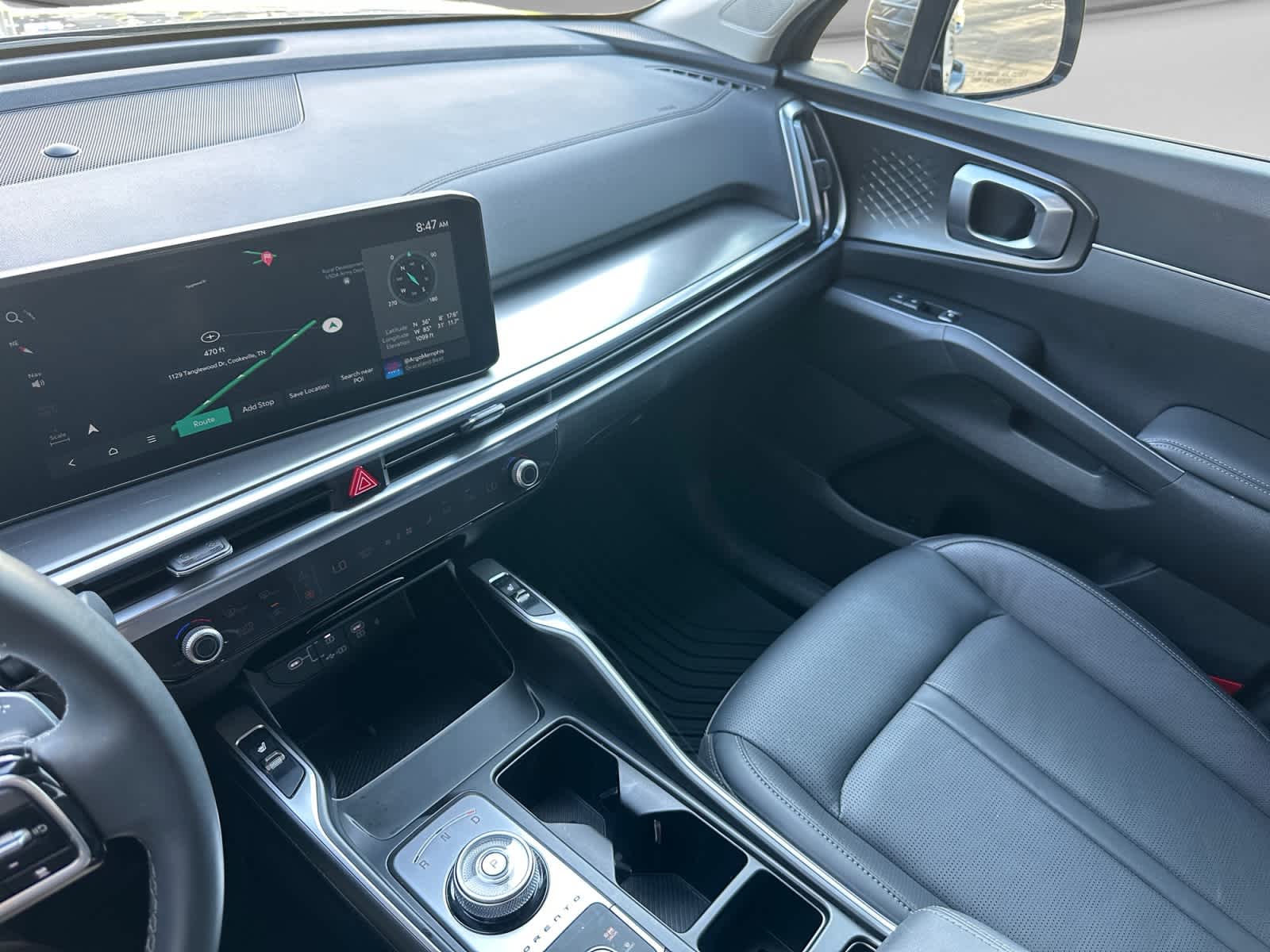 Used 2025 Kia Sorento Hybrid SUV