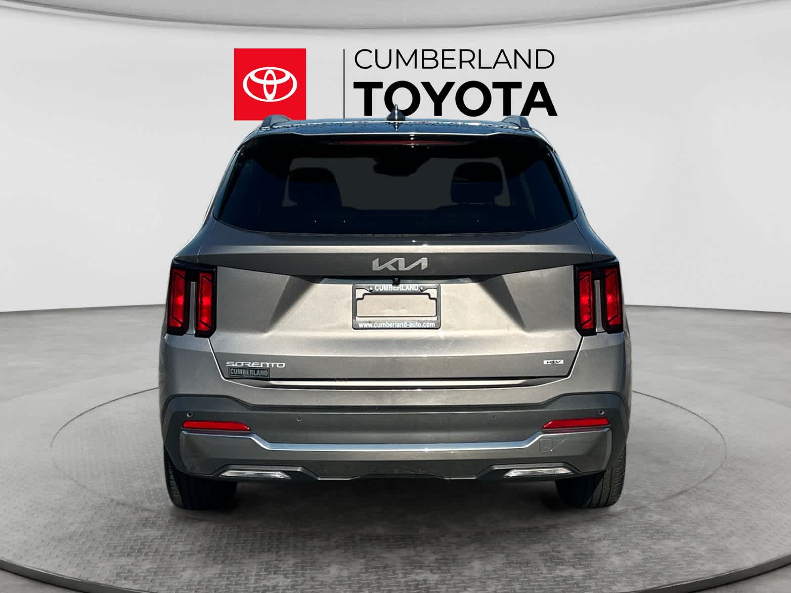 Used 2025 Kia Sorento Hybrid SUV