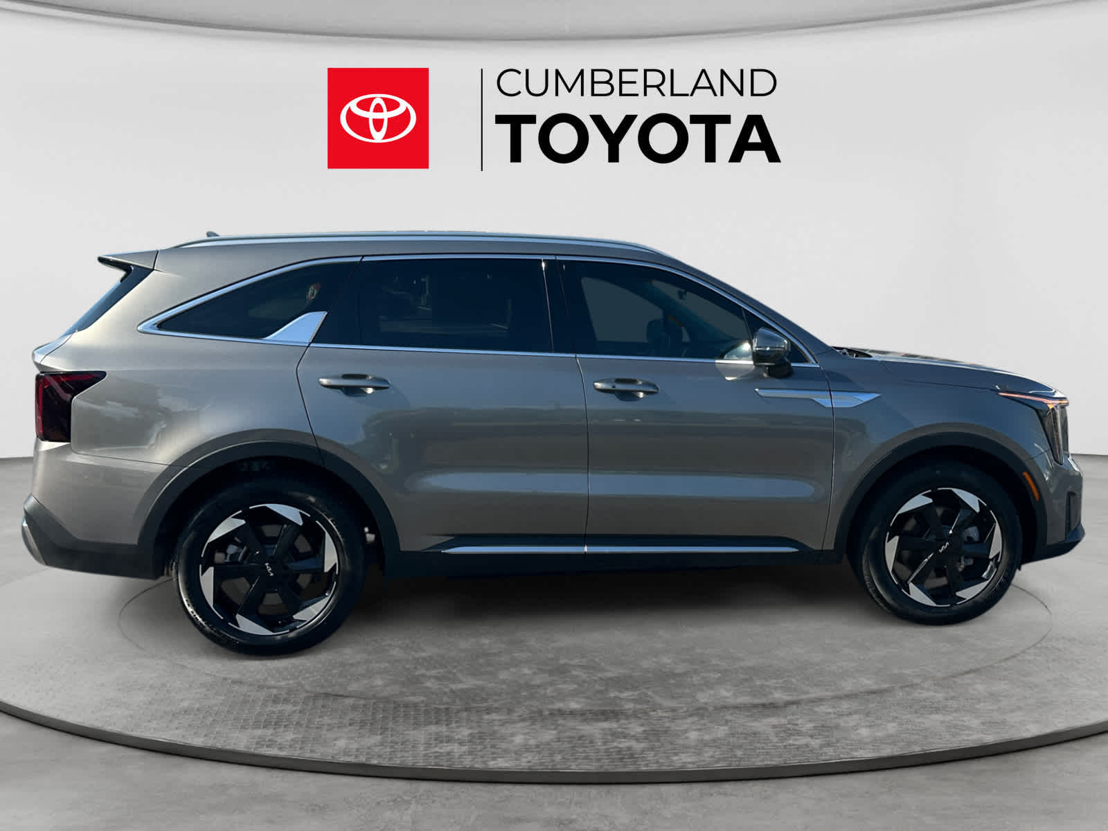 Used 2025 Kia Sorento Hybrid SUV