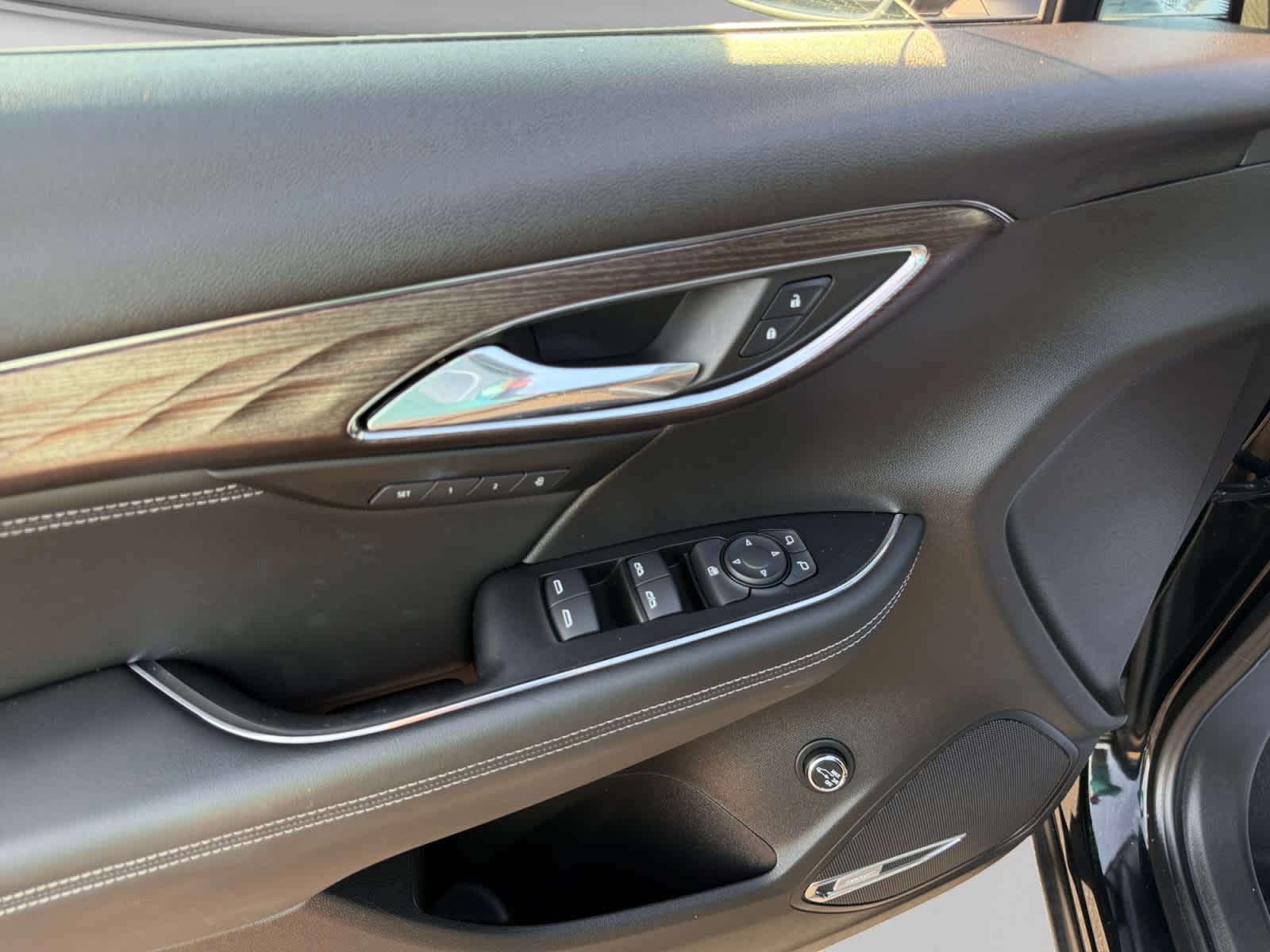 Used 2023 Buick Envision SUV