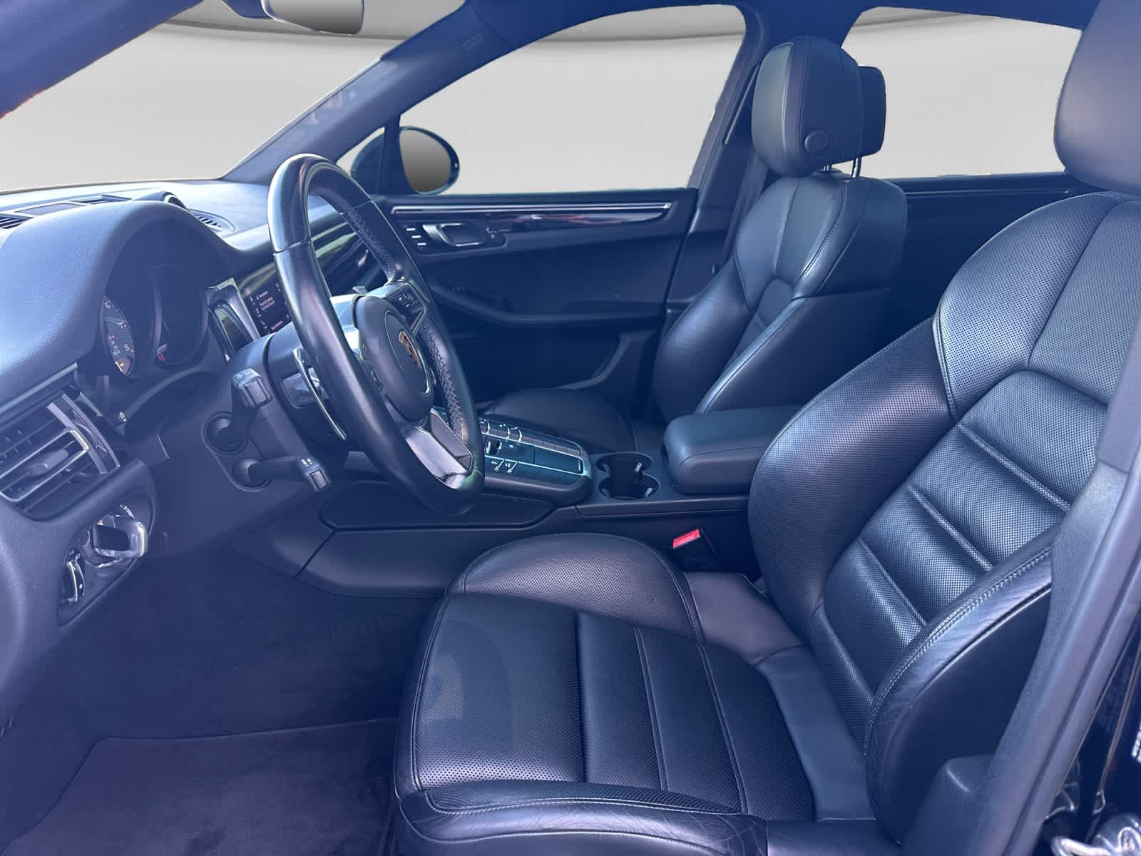 Used 2021 Porsche Macan SUV