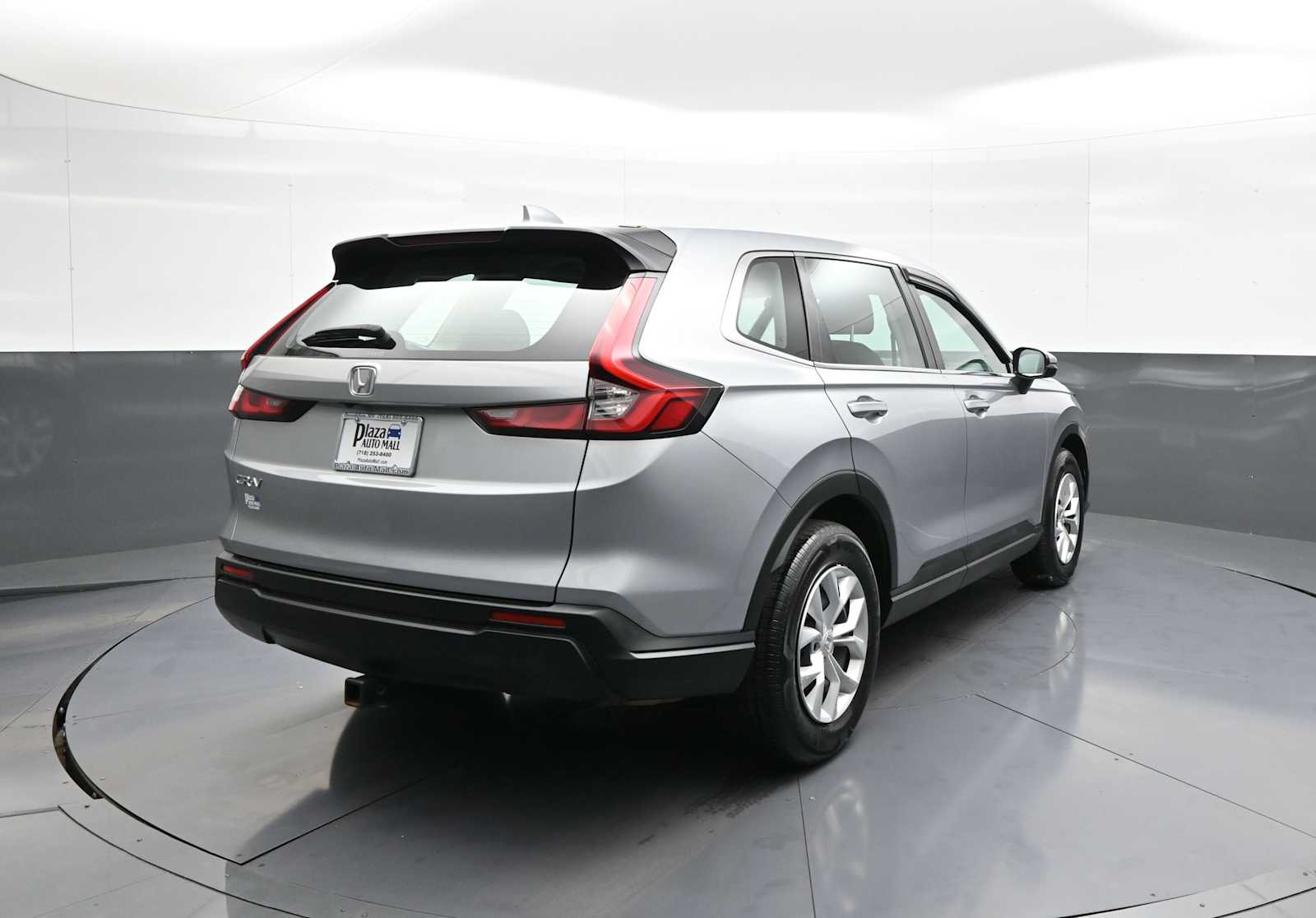 View vehicle photo 6
