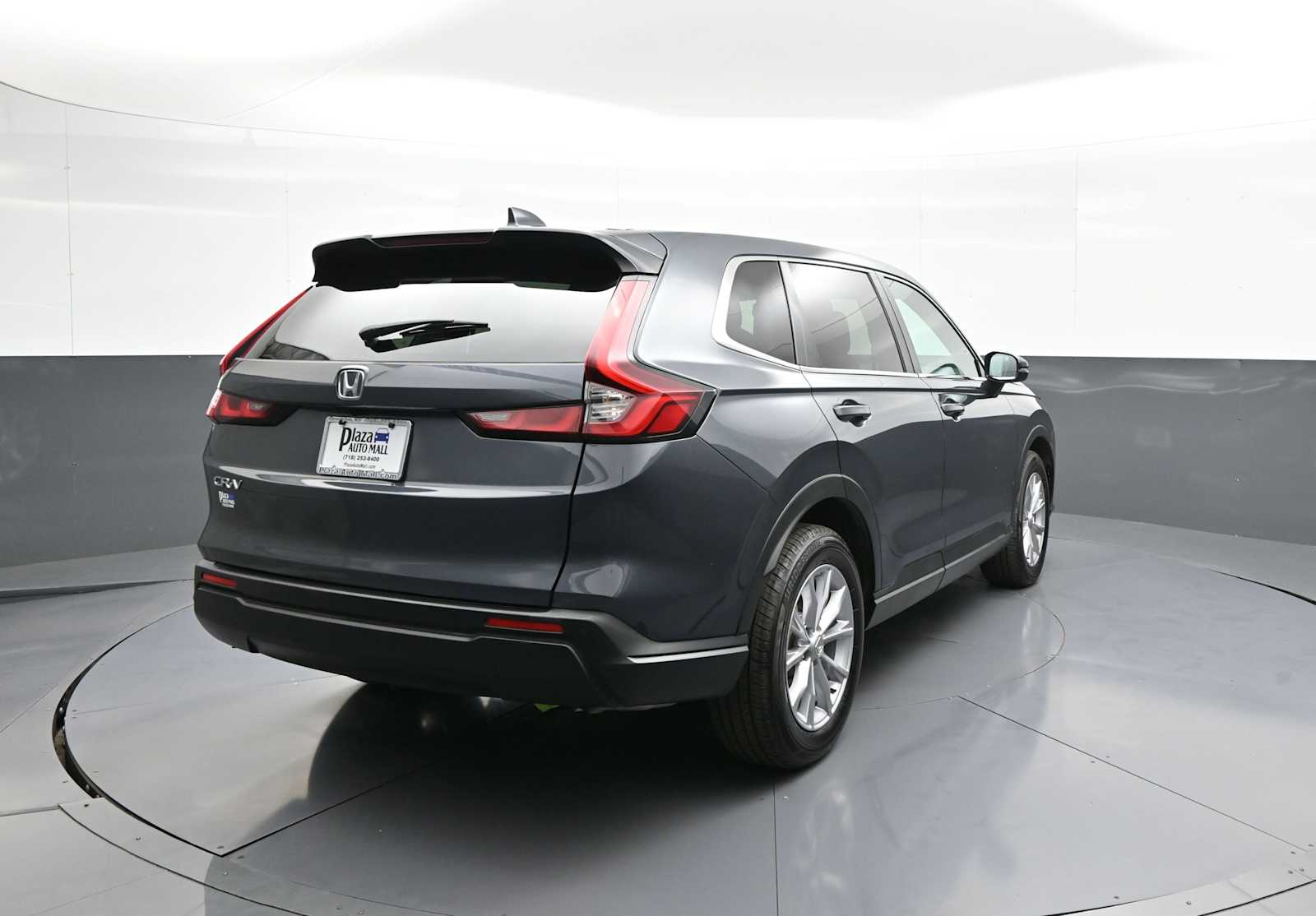 View vehicle photo 6