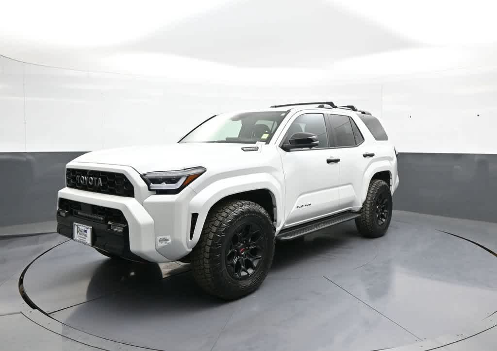 White (Wind Chill Pearl) 2026 Toyota 4Runner SUV / Crossover  8-Speed Automatic