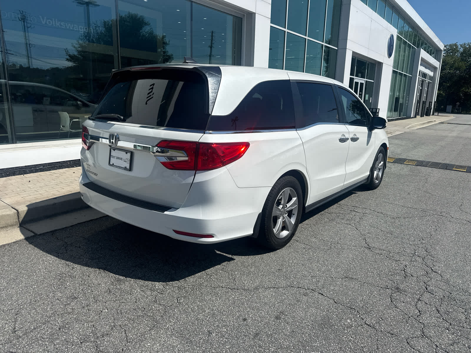 View vehicle photo 6