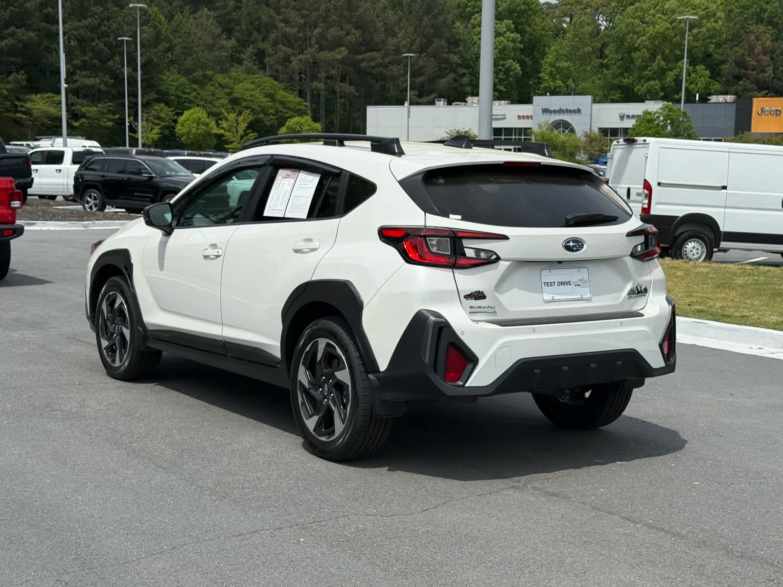 View vehicle photo 3