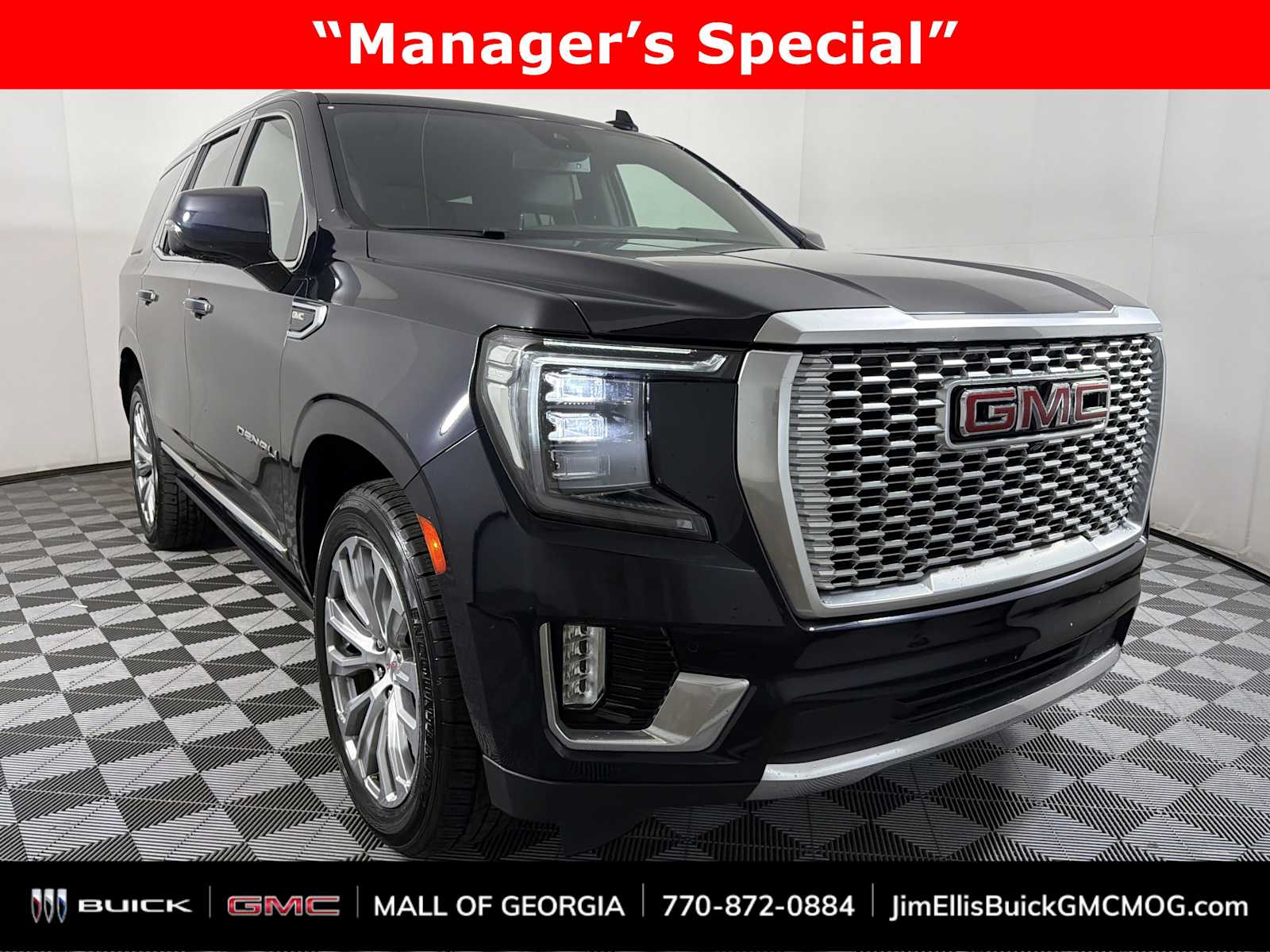 Midnight Blue Metallic 2023 GMC Yukon Denali 4WD SUV / Crossover Four-Wheel Drive Automatic
