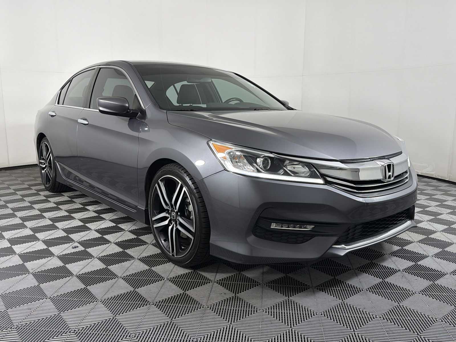 2016 Honda Accord Sport CVT's photo