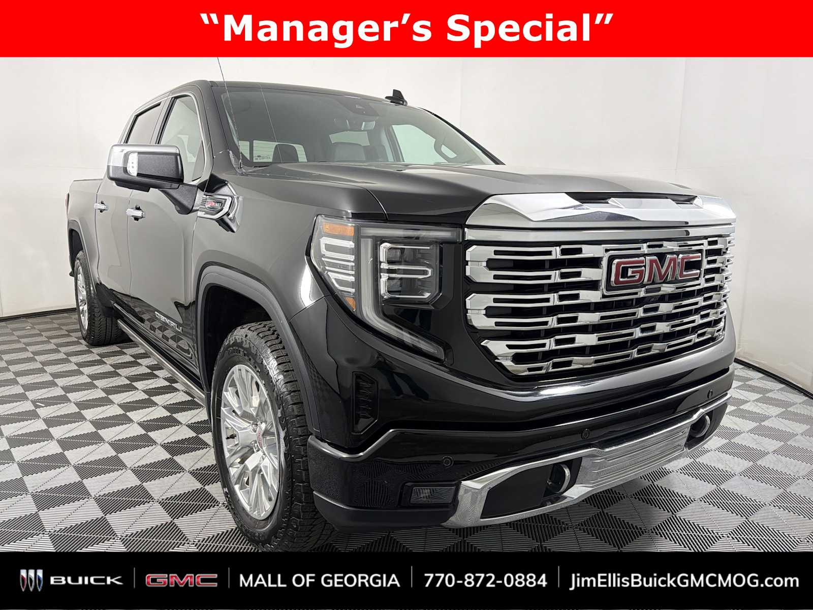 Onyx Black 2023 GMC Sierra 1500 Denali Crew Cab 4WD Pickup Truck Four-Wheel Drive Automatic