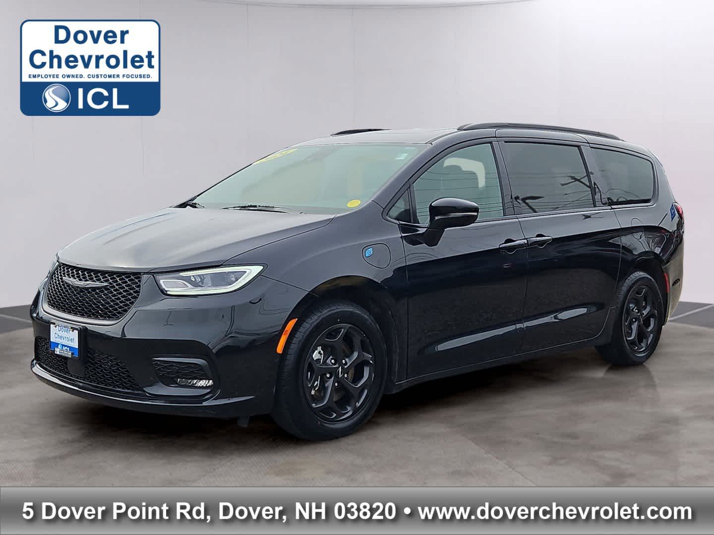 2024 Chrysler Pacifica Hybrid Premium S Appearance FWD