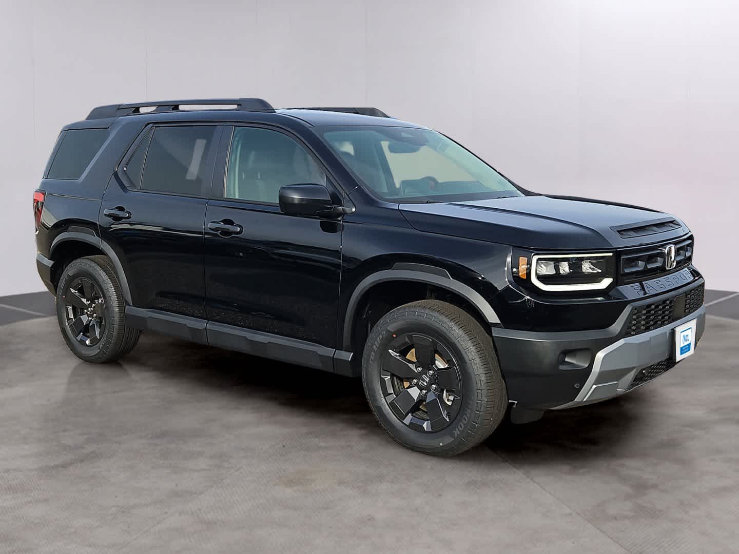 View vehicle photo 2