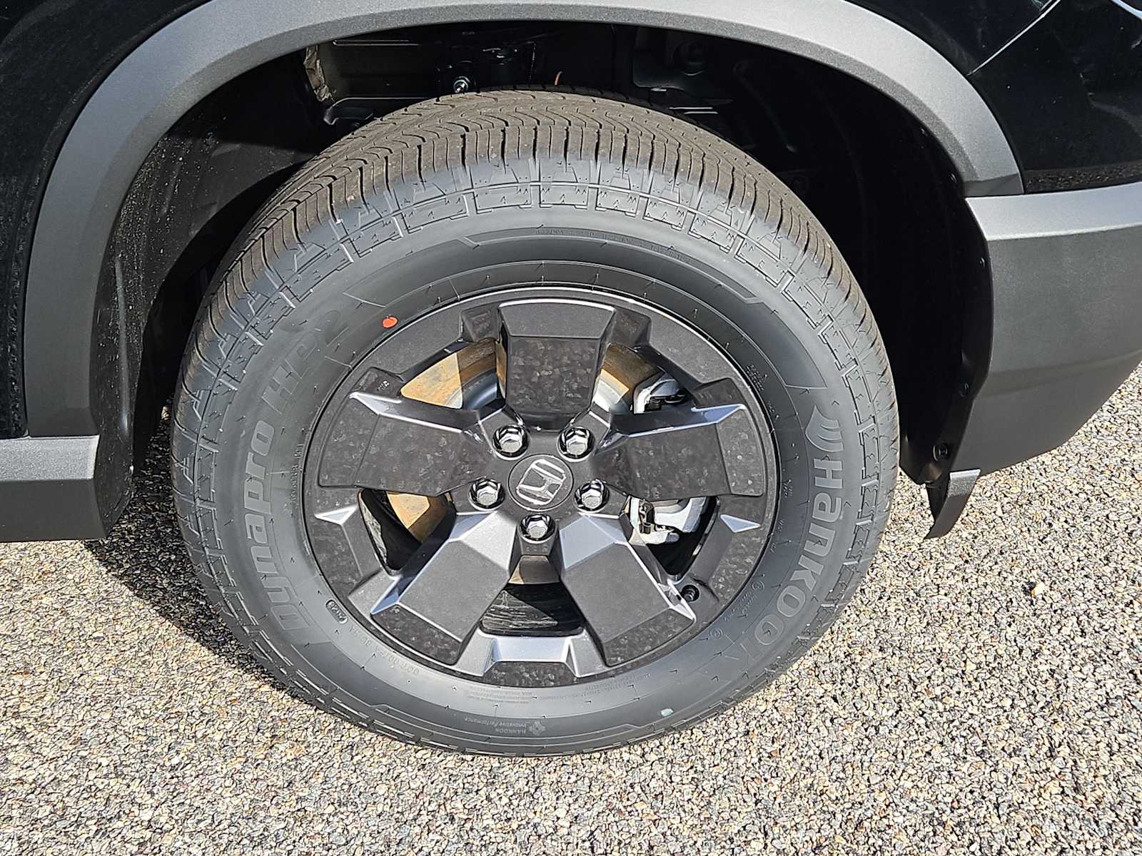 View vehicle photo 4