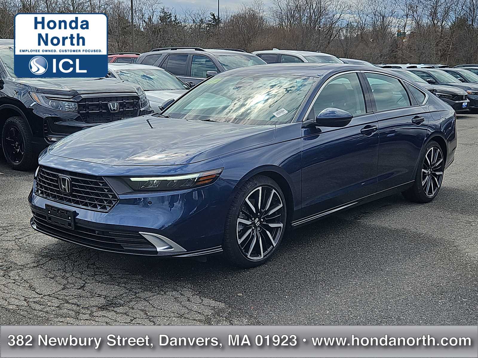 2023 Honda Accord Hybrid Touring FWD