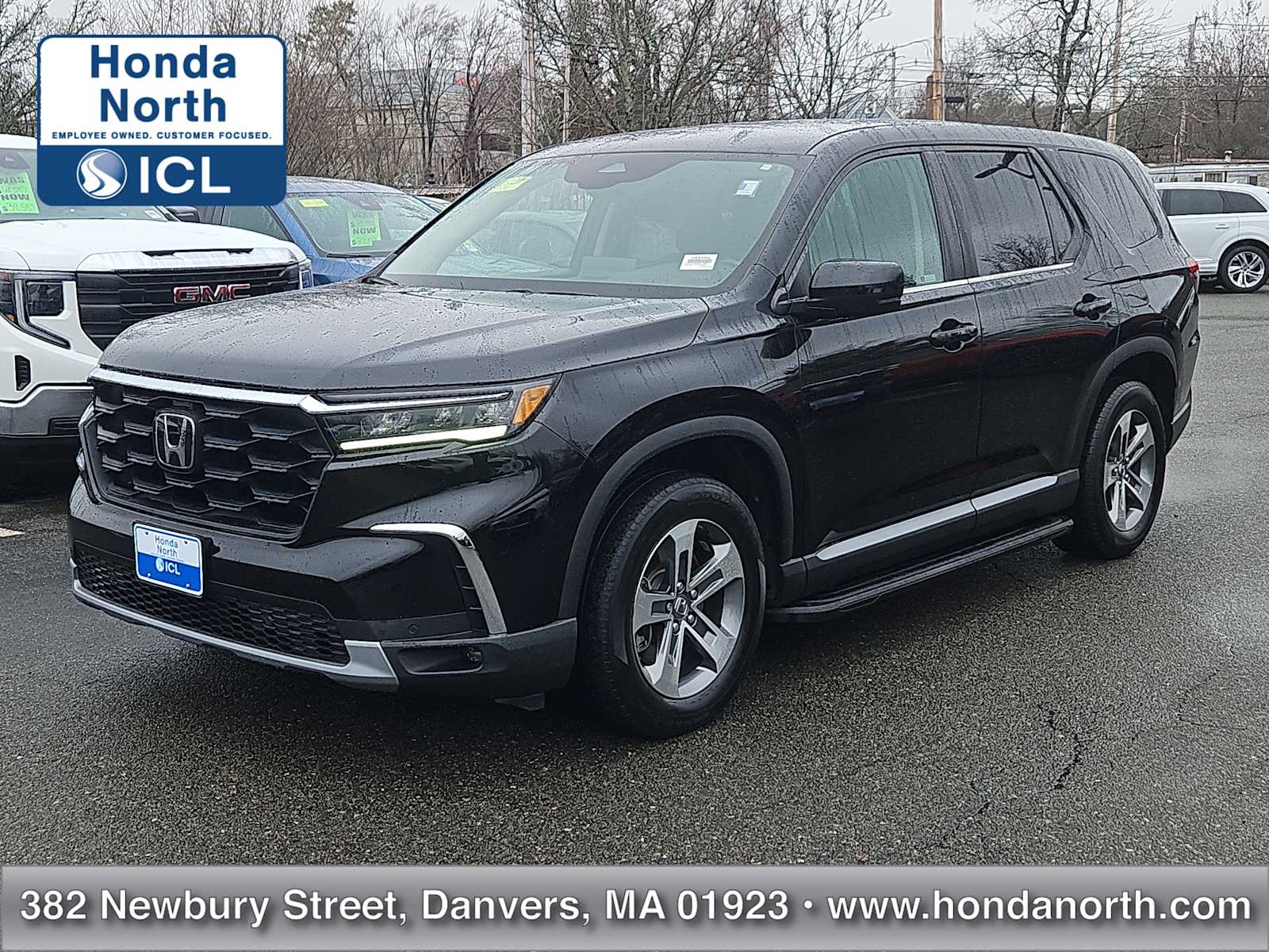 Crystal Black Pearl 2023 Honda Pilot EX-L AWD with Captains Chairs SUV / Crossover All-Wheel Drive Automatic