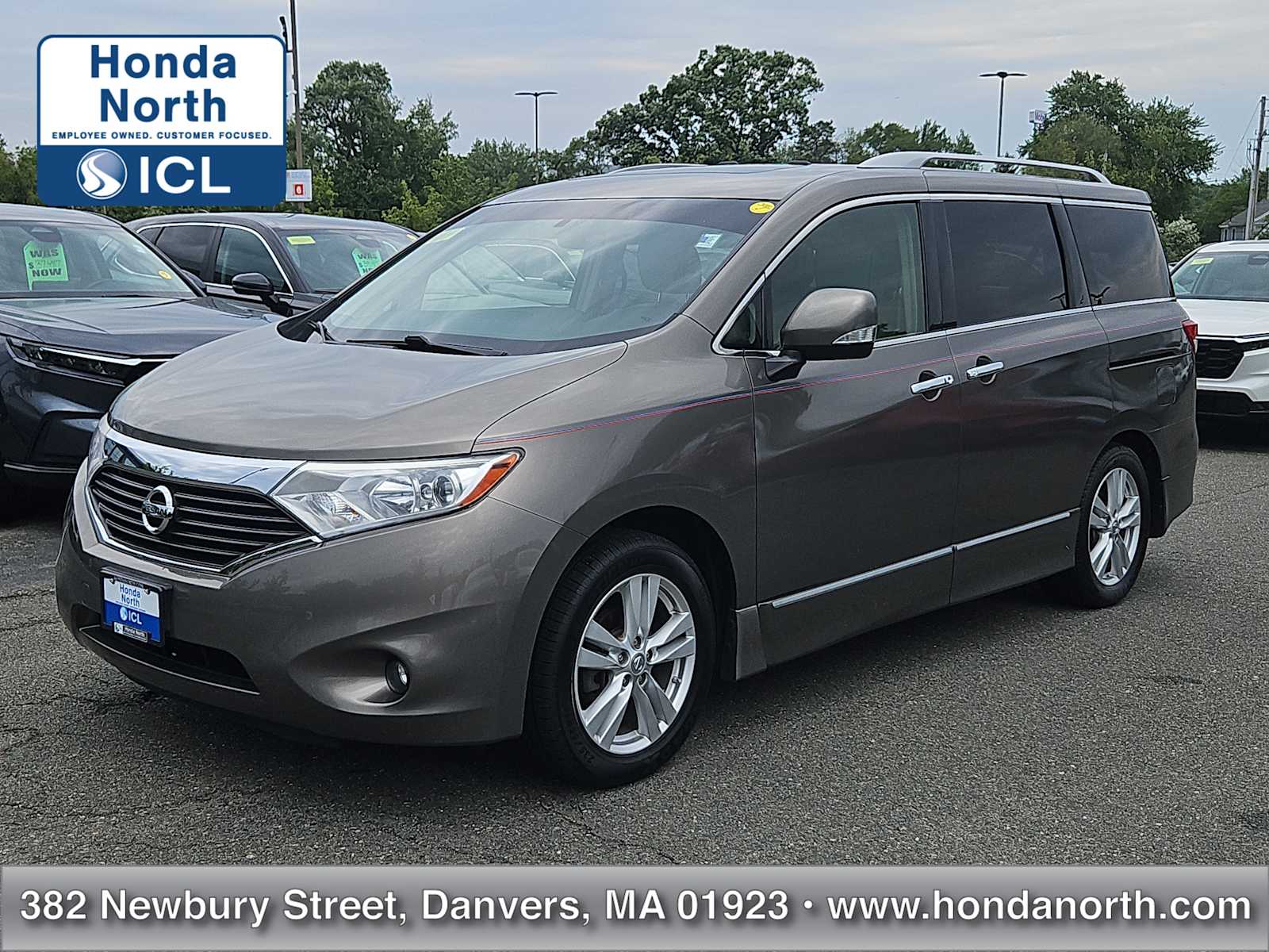 Titanium 2015 Nissan Quest Minivan Front-Wheel Drive Continuously Variable Transmission
