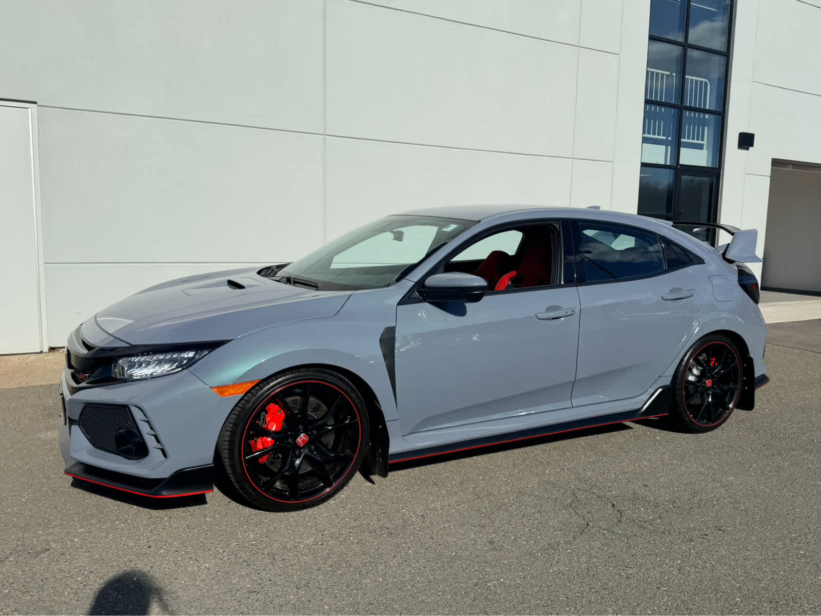 Sonic Gray Pearl 2019 Honda Civic Type R Touring FWD Hatchback Front-Wheel Drive 6-Speed Manual