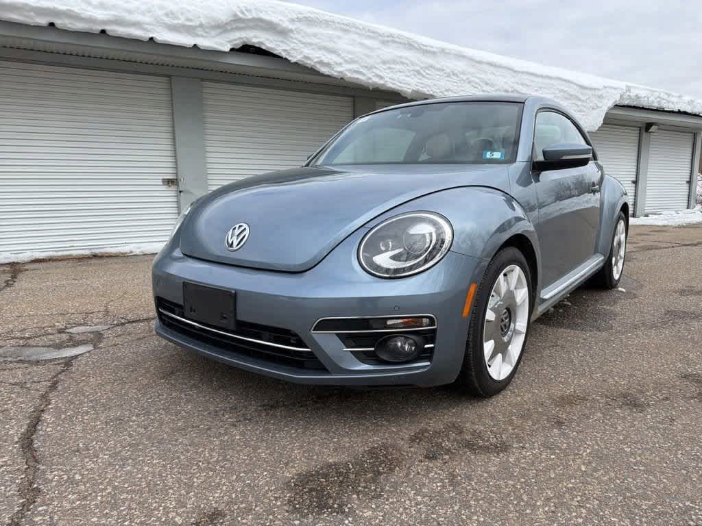 2019 Volkswagen Beetle 2.0T Final Edition SEL Hatchback FWD