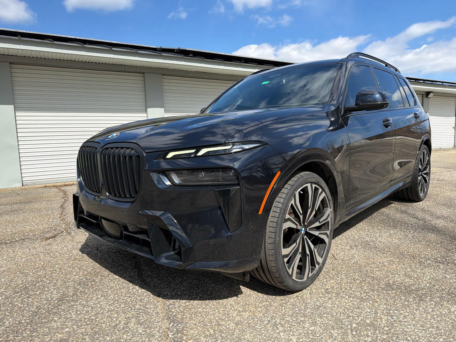 2023 BMW X7 xDrive40i AWD