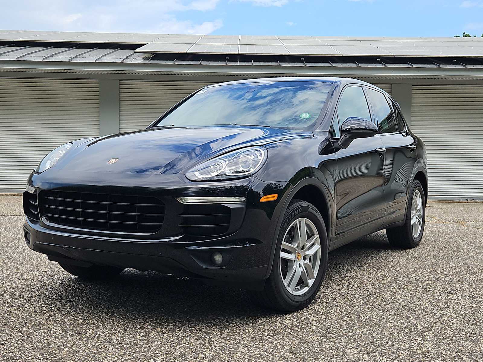 Black 2018 Porsche Cayenne Platinum Edition AWD SUV / Crossover All-Wheel Drive 8-Speed Automatic