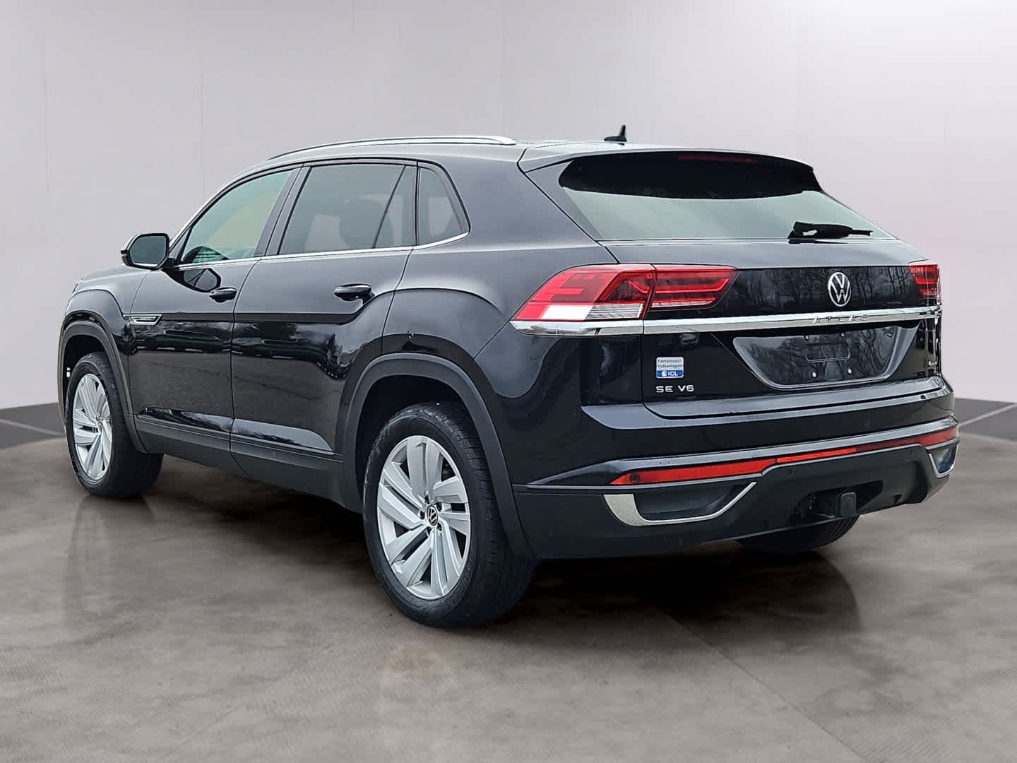 View vehicle photo 6