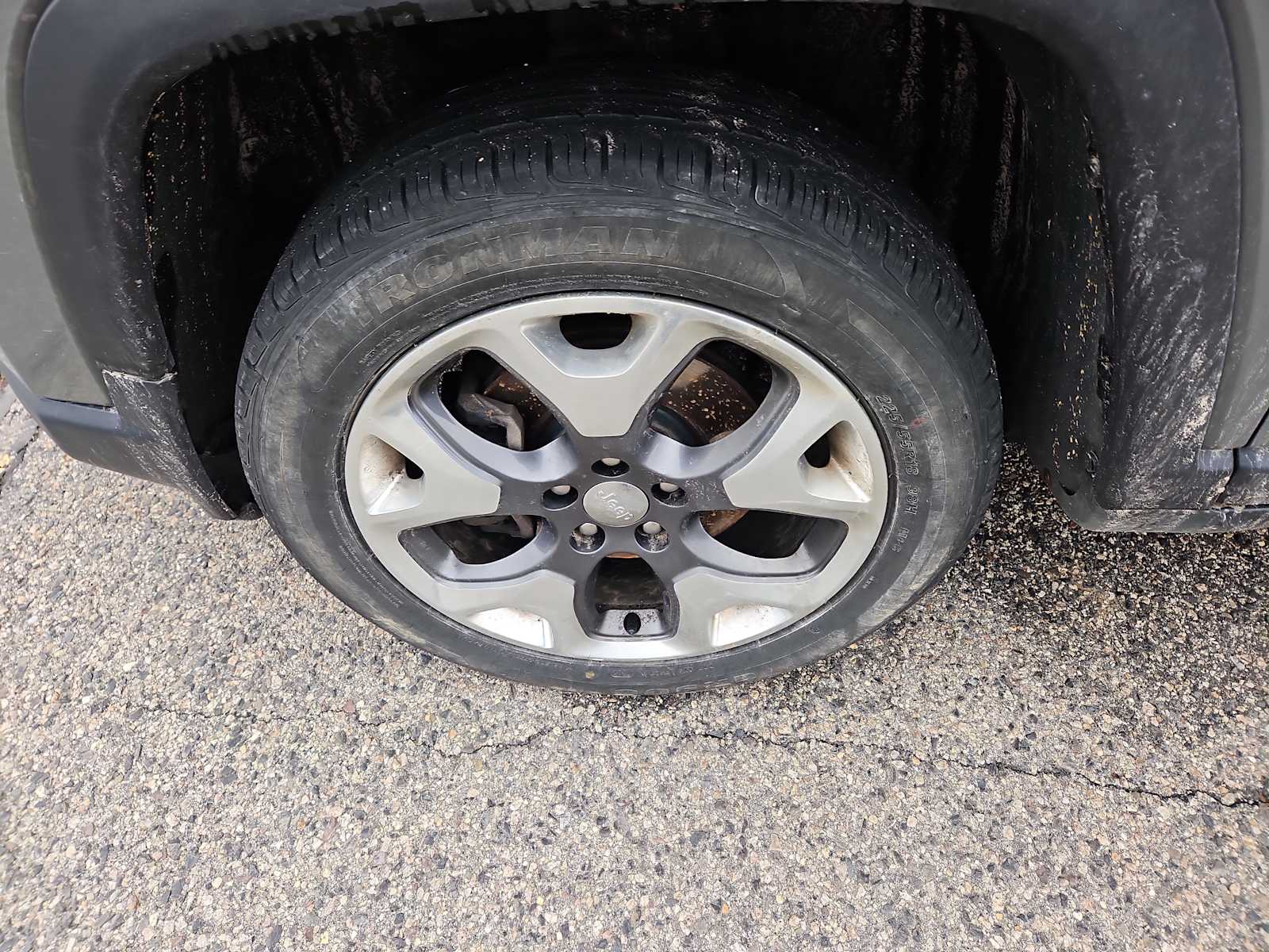 View vehicle photo 2