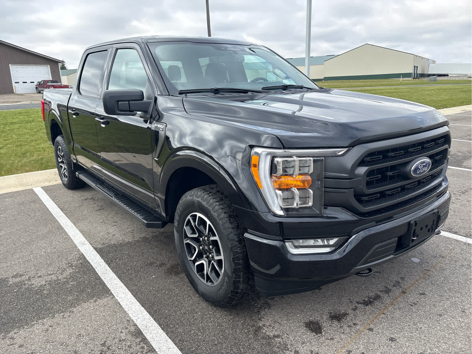 2023 Ford F-150 XLT SuperCrew 4WD