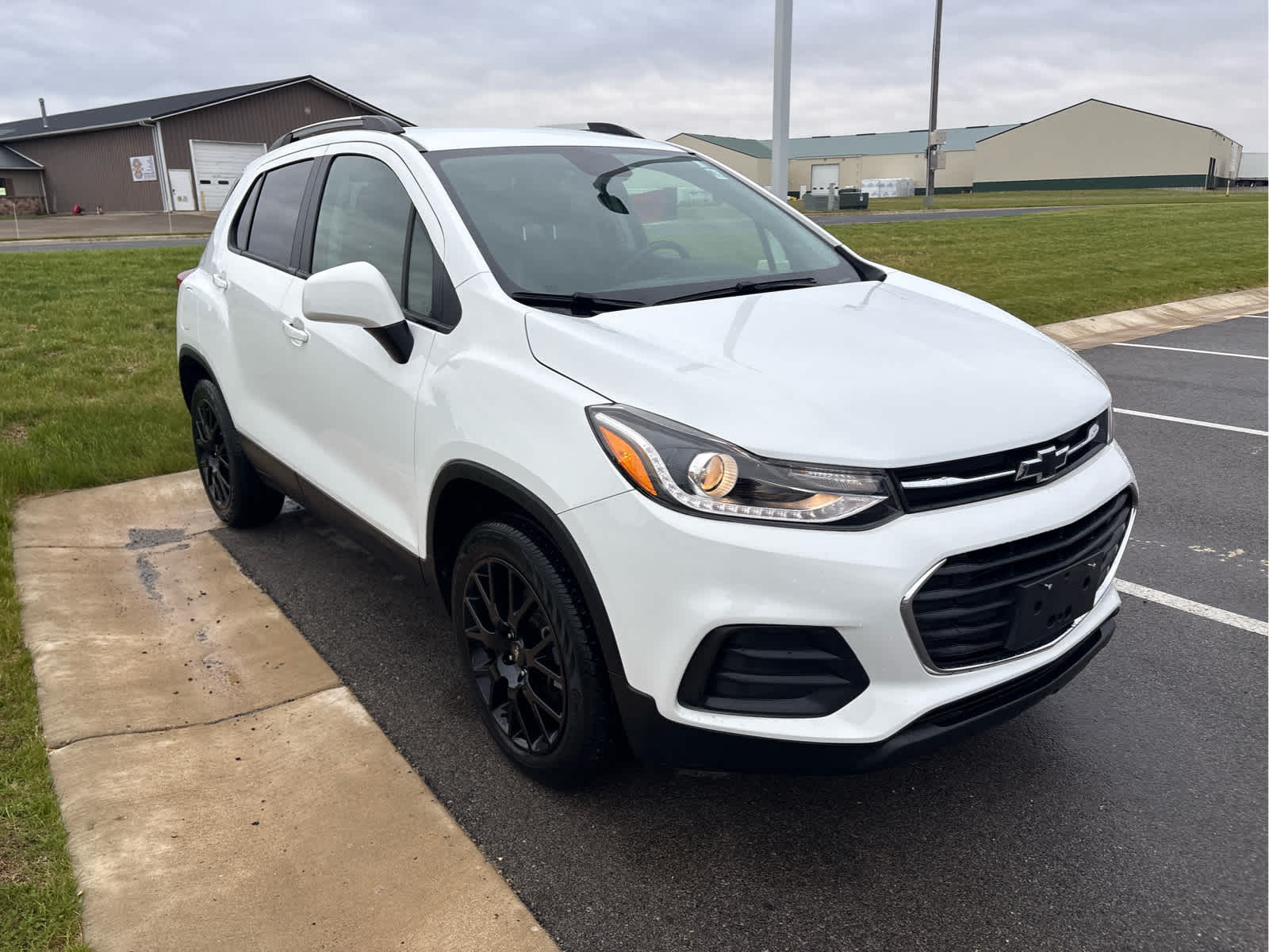Summit White 2022 Chevrolet Trax LT AWD SUV / Crossover All-Wheel Drive 6-Speed Automatic