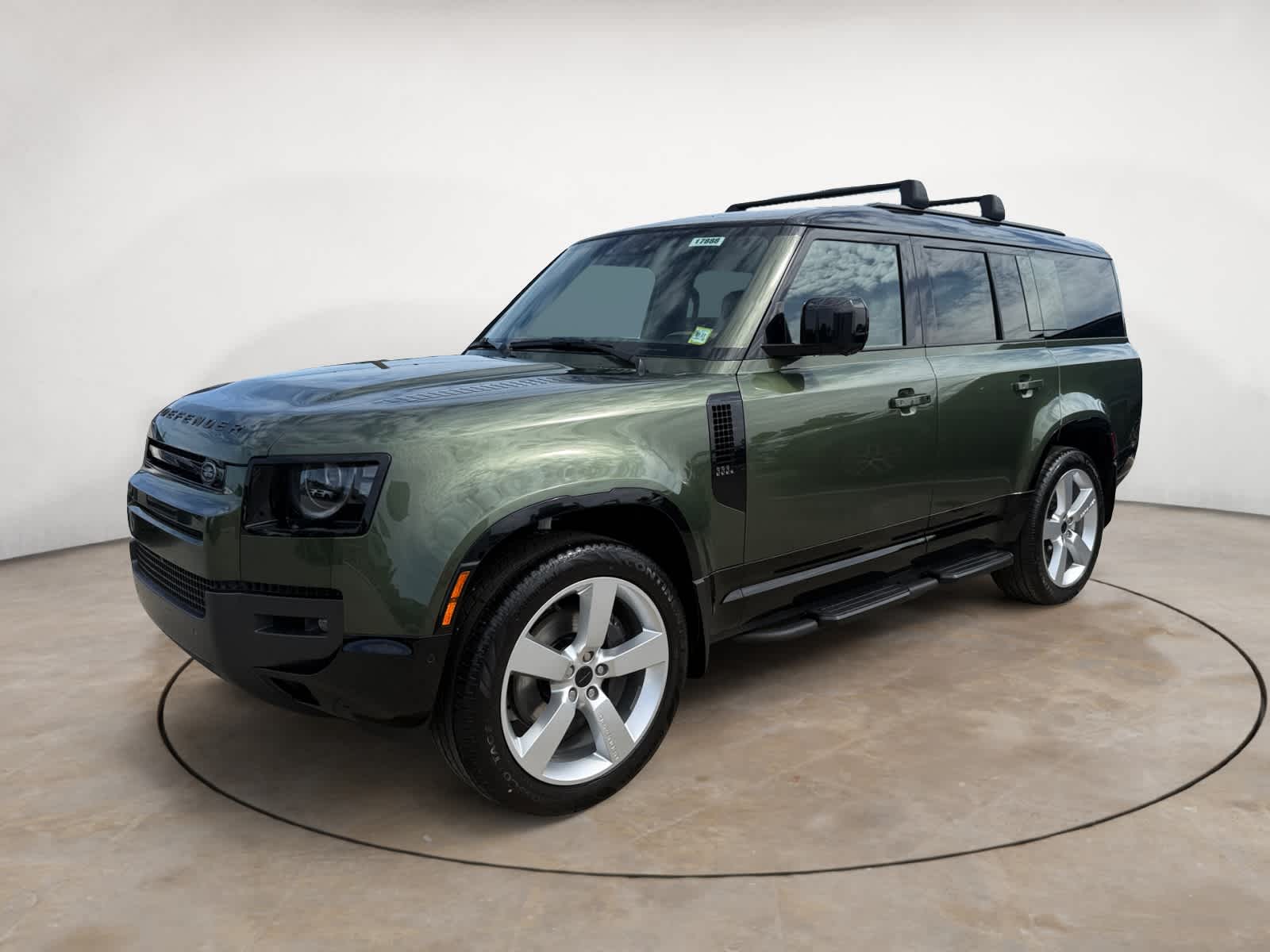 2026 Land Rover Defender 130 X-Dynamic SE P400's photo
