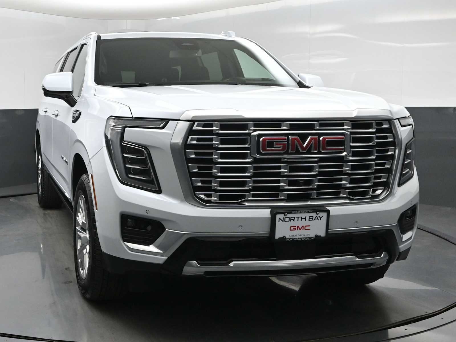2026 GMC Yukon XL Denali 4WD