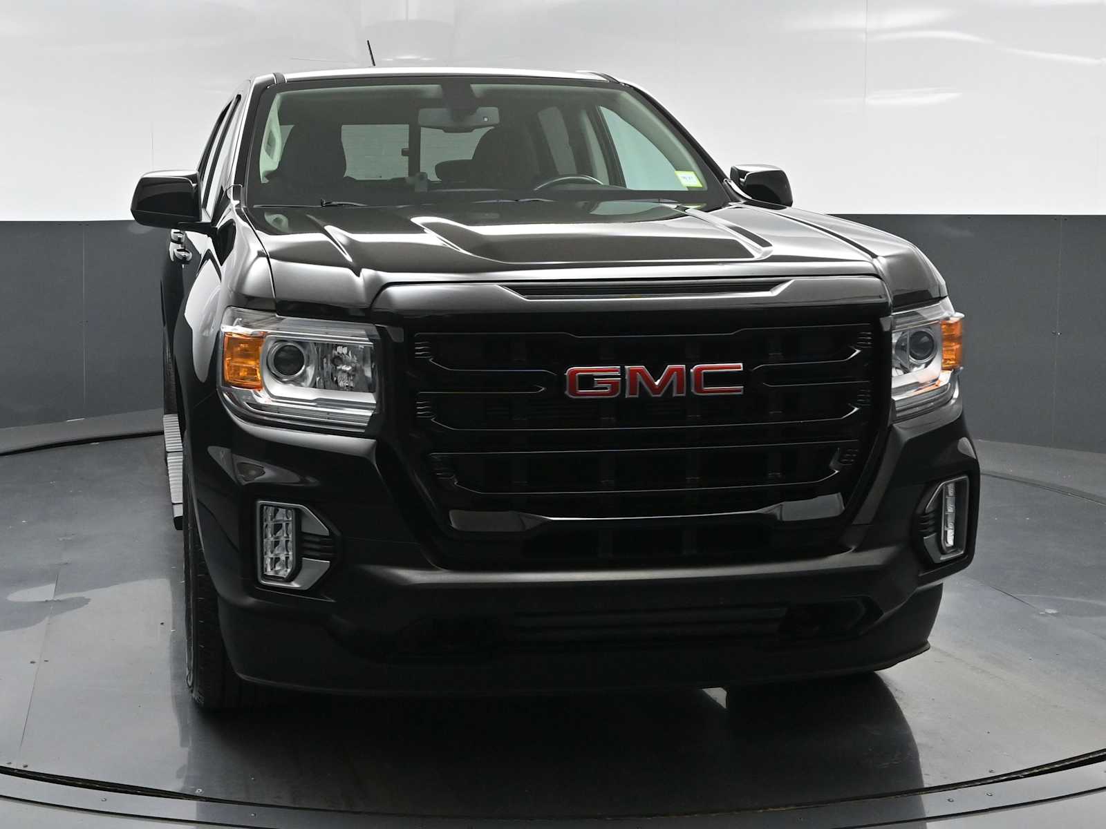  2022 GMC Canyon Elevation Crew Cab 4WD   