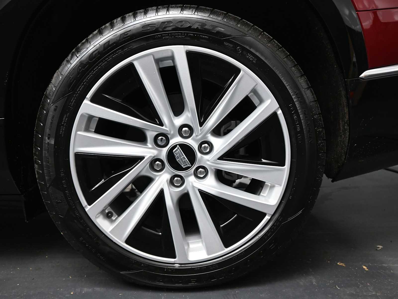 View vehicle photo 6