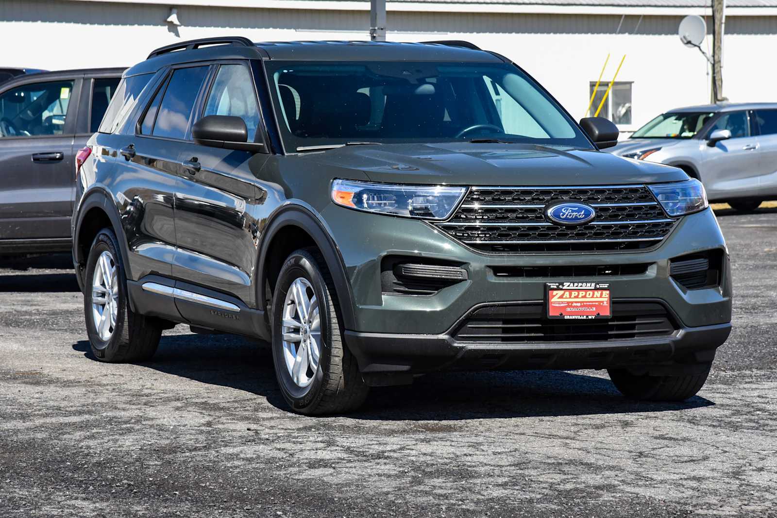2023 Ford Explorer XLT AWD