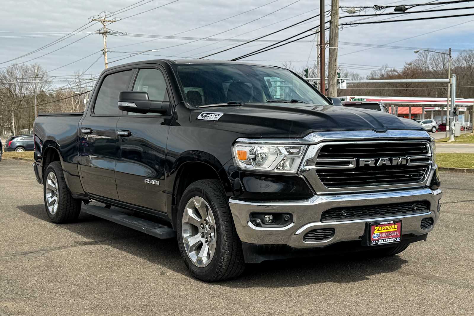 Diamond Black Crystal Pearl 2020 RAM 1500 Big Horn Crew Cab 4WD Pickup Truck Four-Wheel Drive 8-Speed Automatic