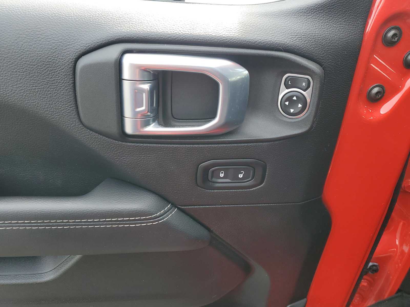 2021 Jeep Wrangler Unlimited Sahara - Photo 15