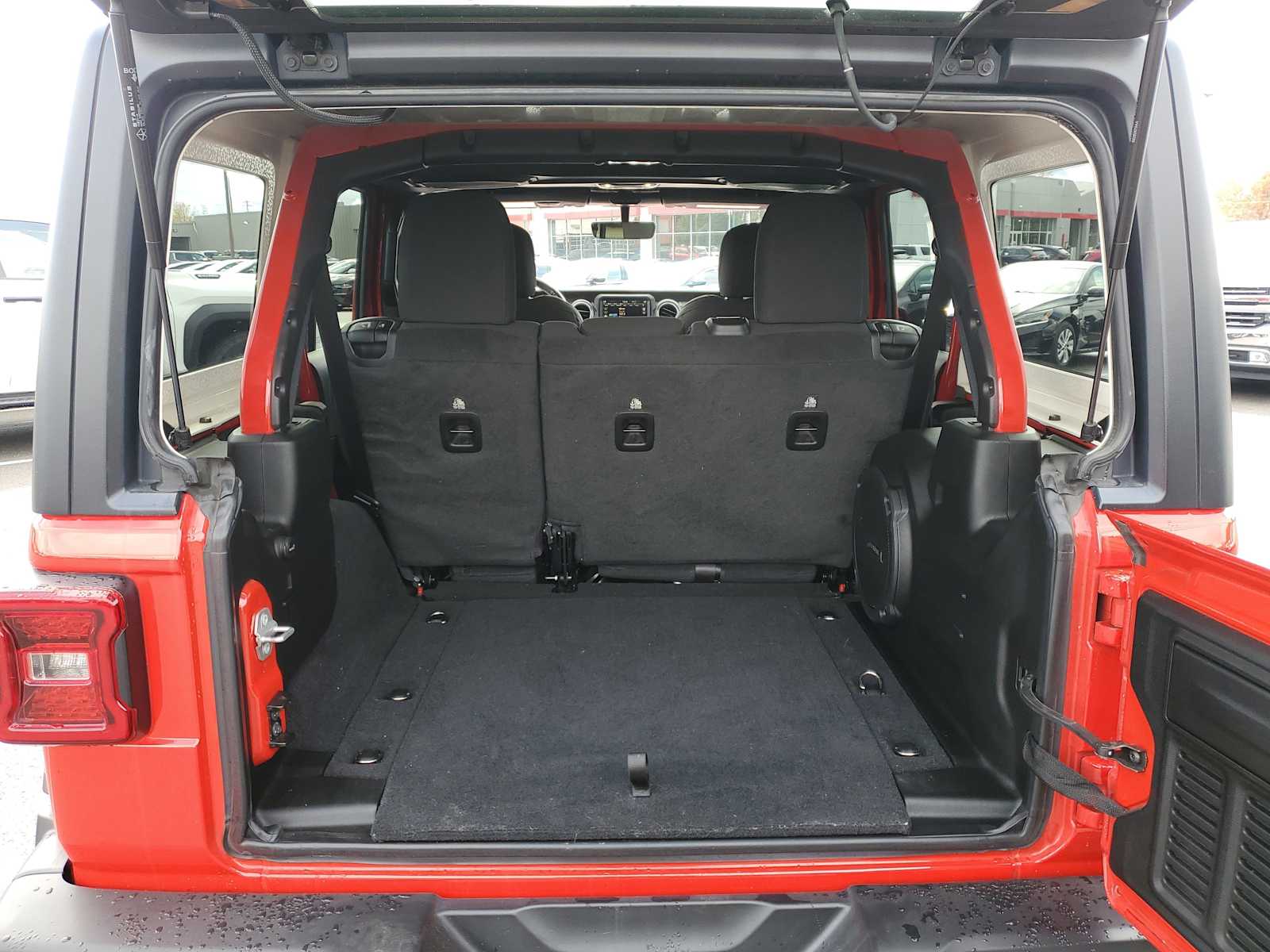2021 Jeep Wrangler Unlimited Sahara - Photo 7