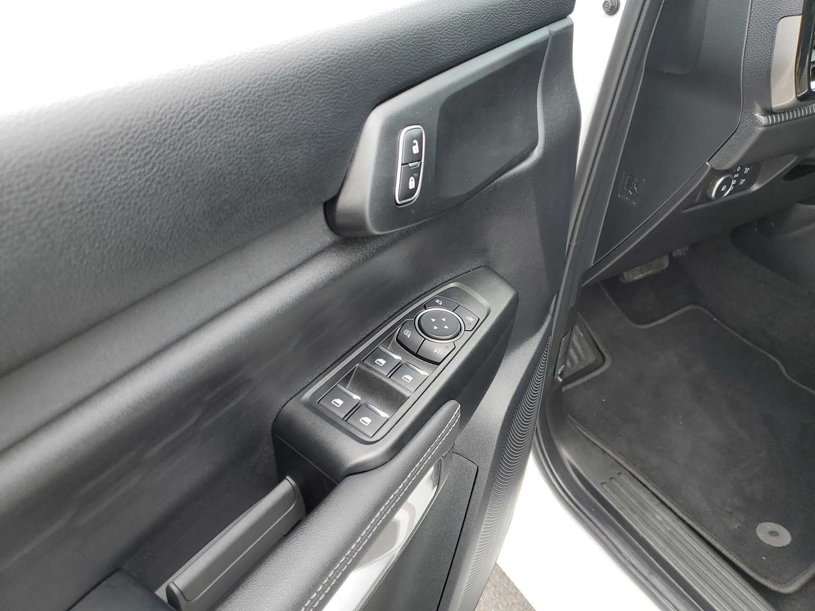 2024 Ford Ranger XLT - Photo 16