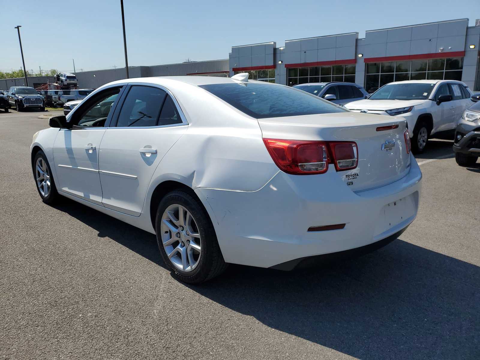 Used 2015 Chevrolet Malibu 1LT with VIN 1G11C5SL7FU106990 for sale in Gallatin, TN