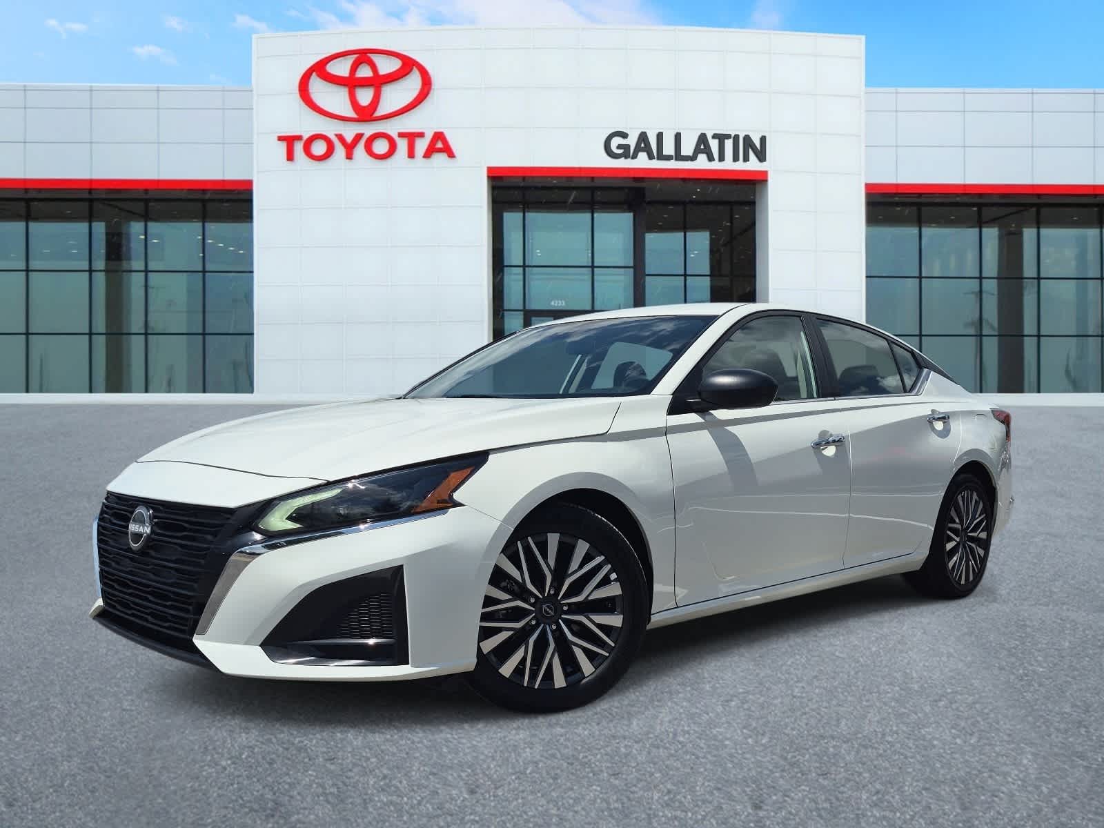 2025 Nissan Altima SV