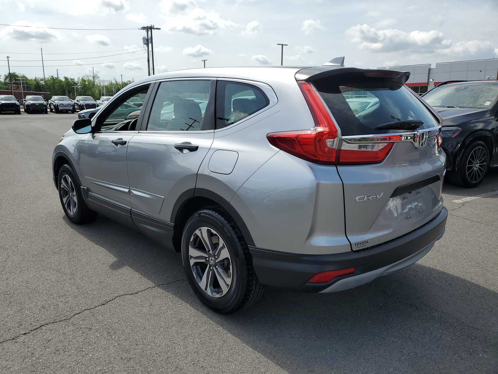 Used 2017 Honda CR-V LX with VIN 2HKRW6H31HH220513 for sale in Gallatin, TN