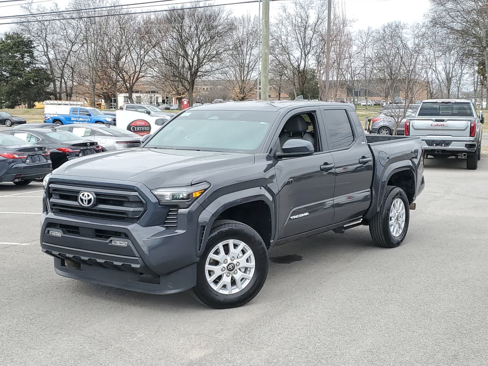2025 Toyota Tacoma SR5