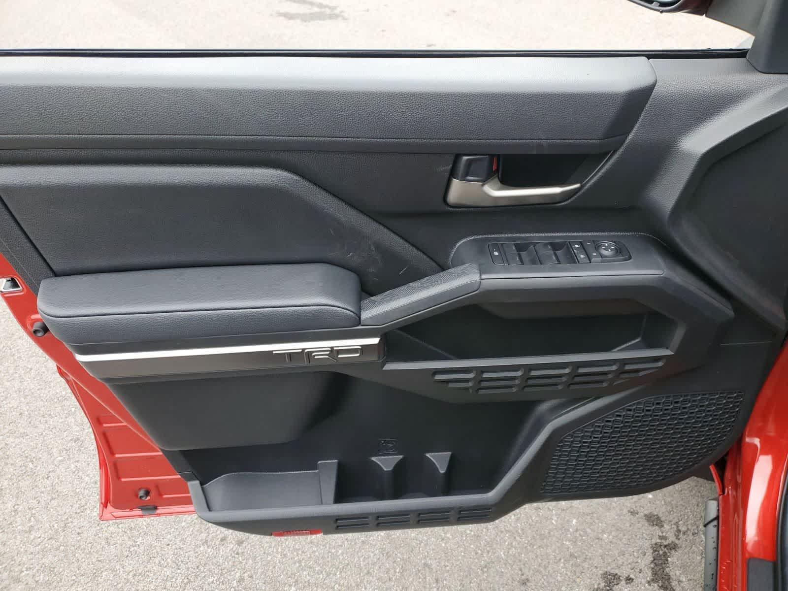 2025 Toyota Tacoma TRD Off Road - Photo 16