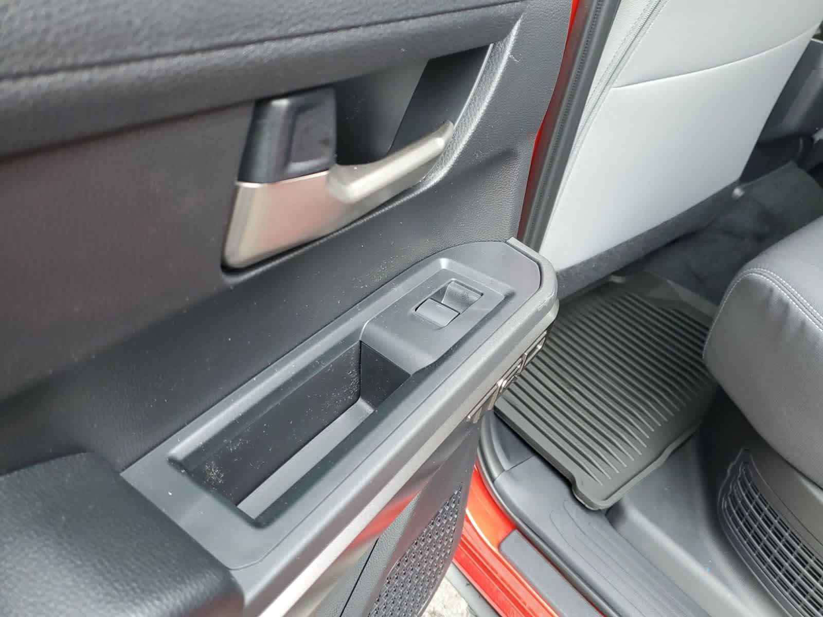 2025 Toyota Tacoma TRD Off Road - Photo 12