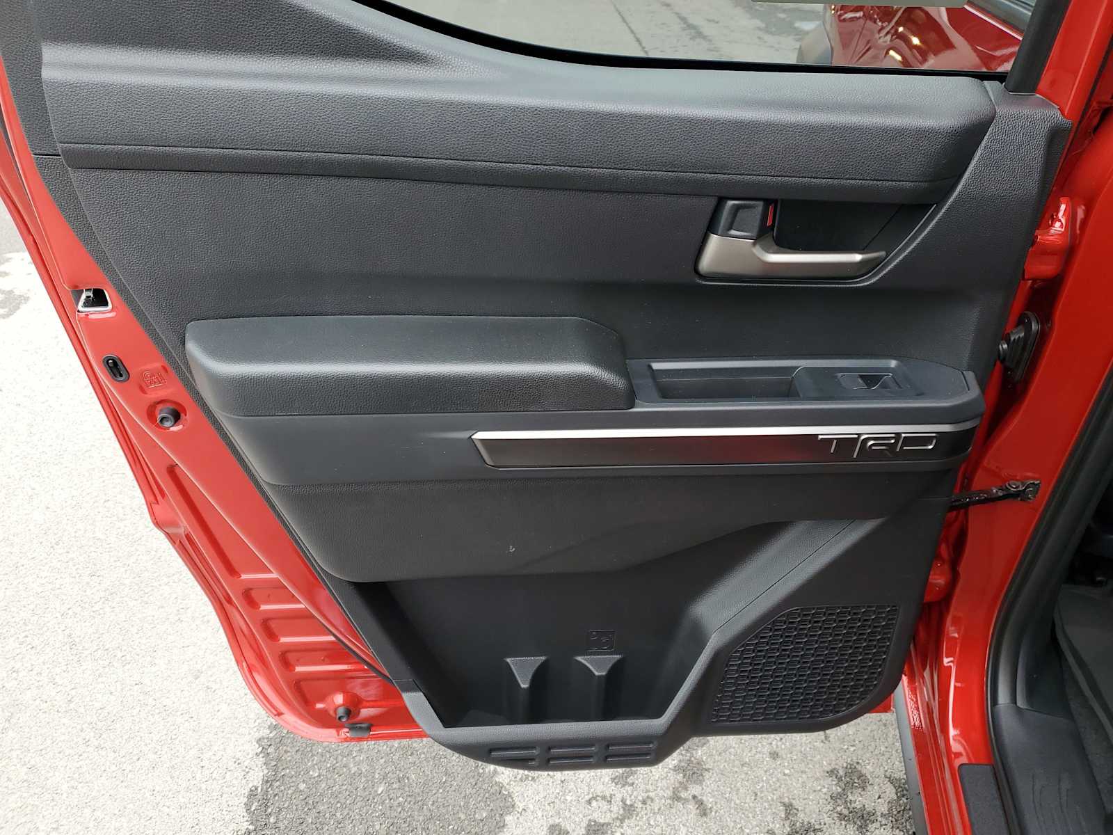 2025 Toyota Tacoma TRD Off Road - Photo 11