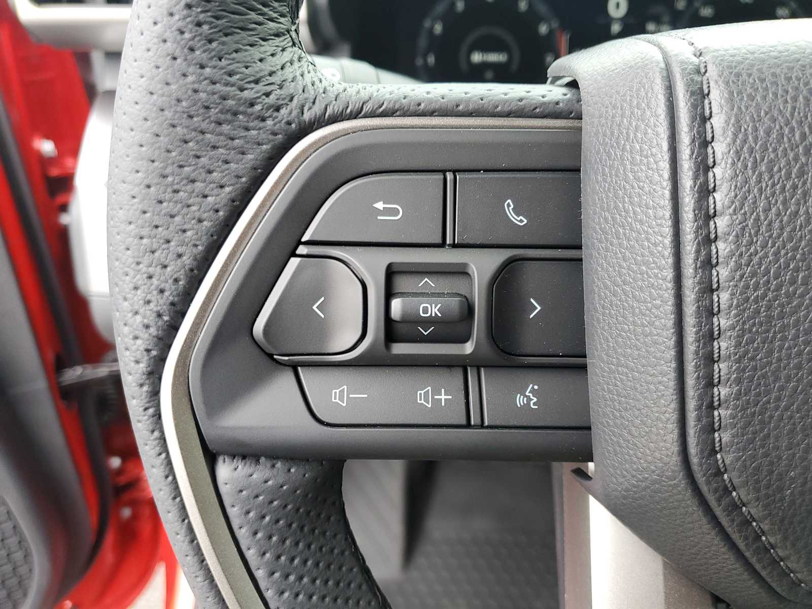 2025 Toyota Tacoma TRD Off Road - Photo 23