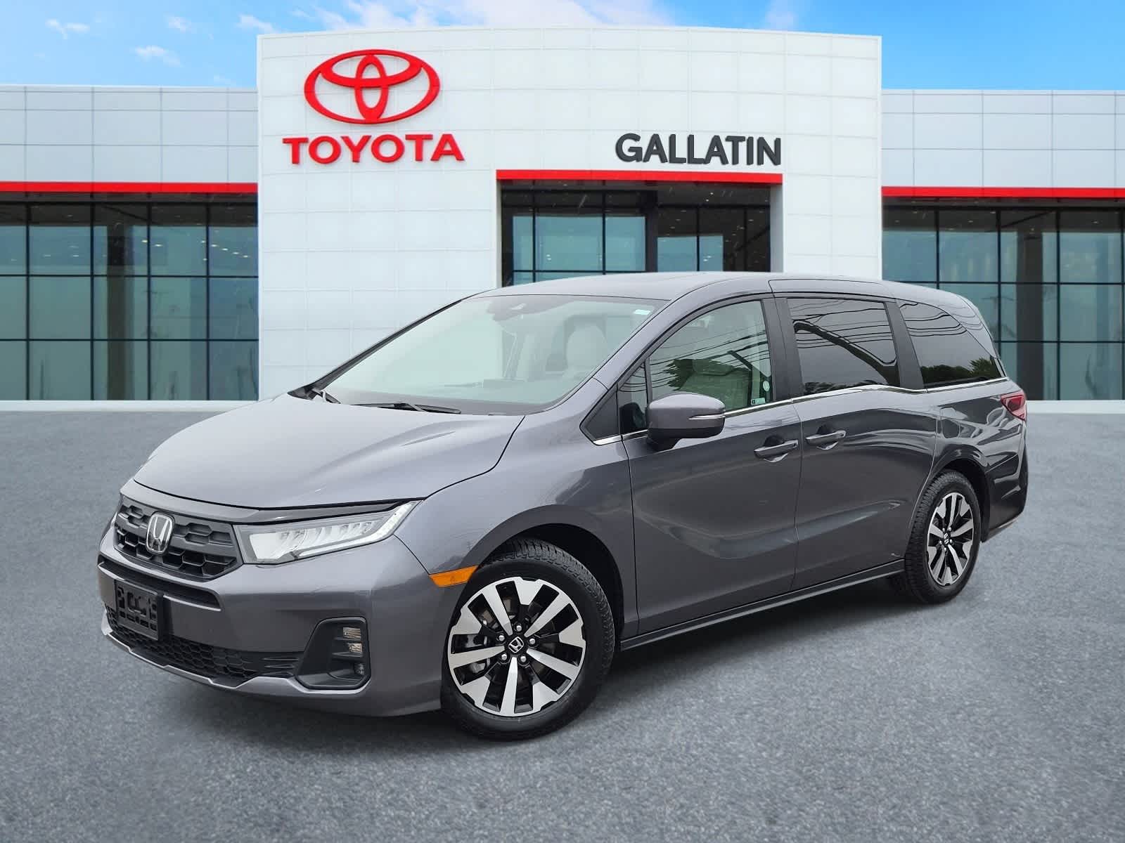 2025 Honda Odyssey EX-L's photo