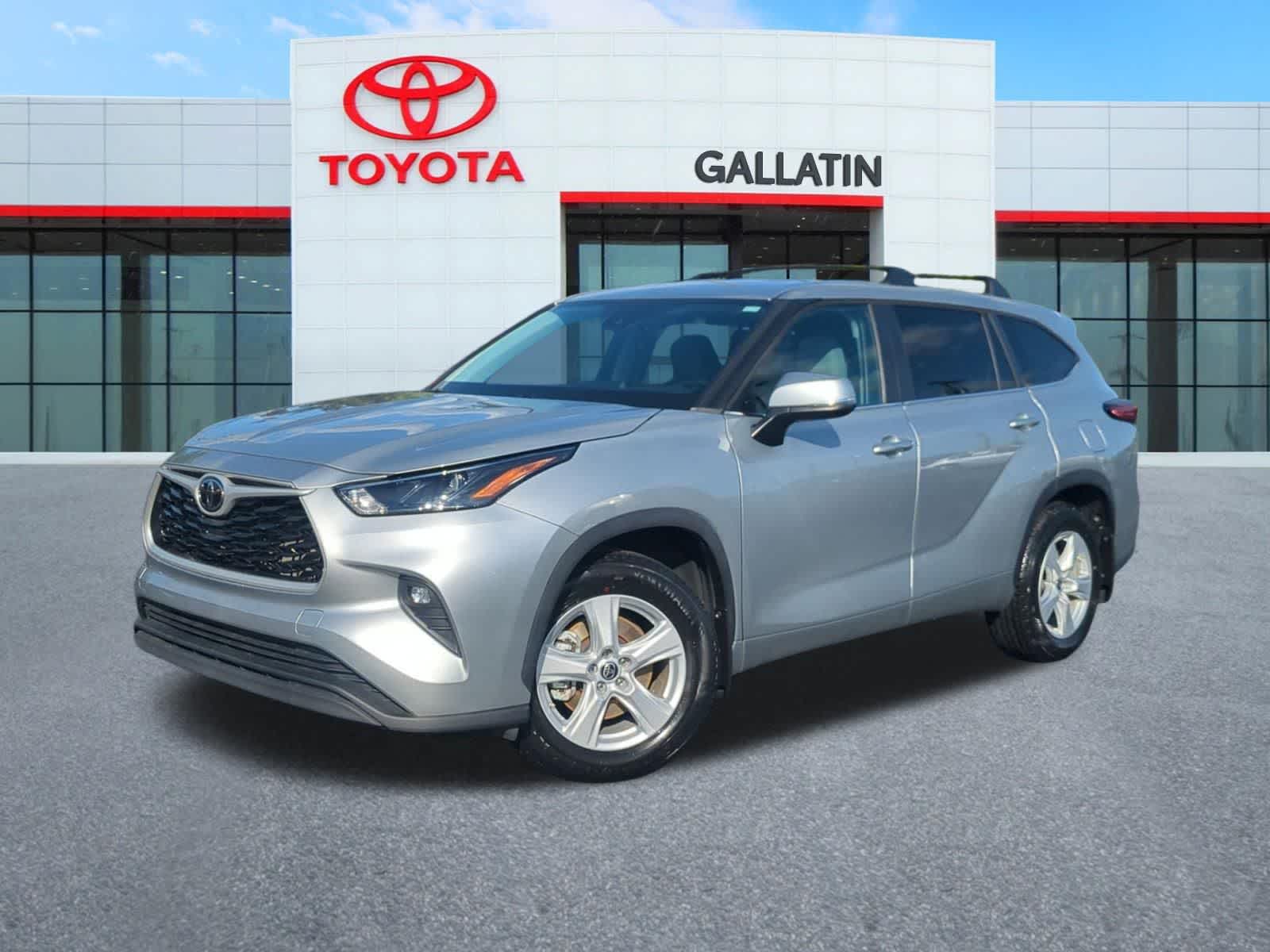 2023 Toyota Highlander LE